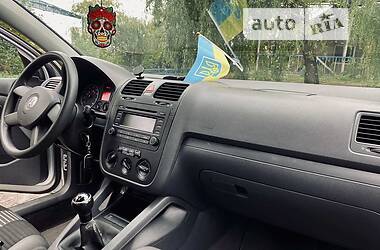 Хэтчбек Volkswagen Golf 2003 в Одессе