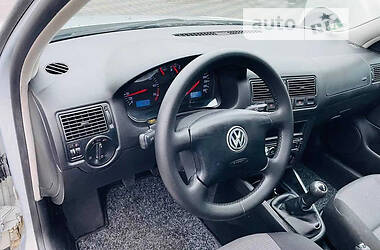 Хетчбек Volkswagen Golf 2000 в Заліщиках