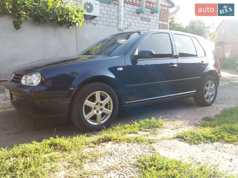 Хетчбек Volkswagen Golf 1998 в Миргороді
