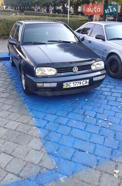 Хэтчбек Volkswagen Golf 1993 в Черновцах