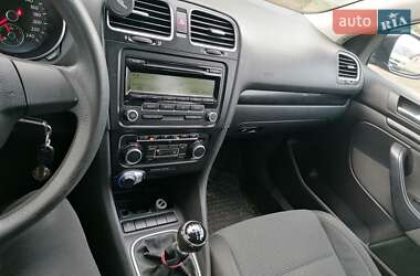 Універсал Volkswagen Golf 2010 в Самборі
