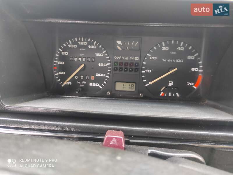 Хэтчбек Volkswagen Golf 1989 в Залещиках