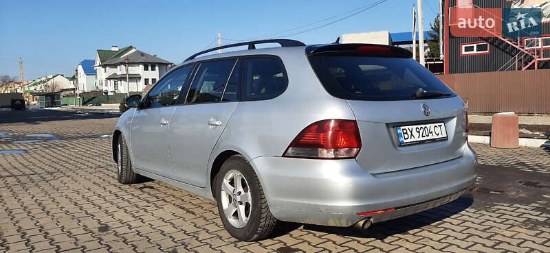 Универсал Volkswagen Golf 2012 в Хмельницком