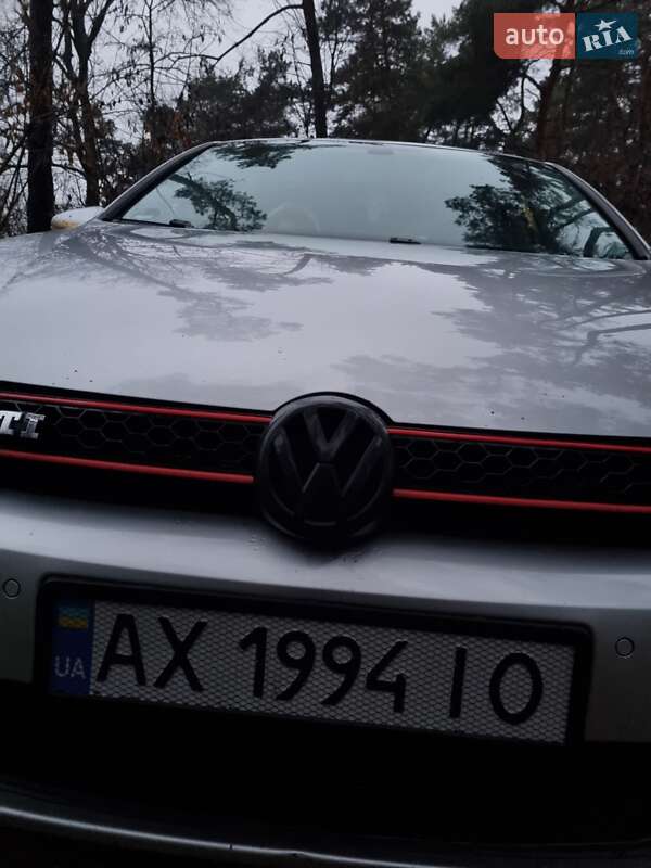 Хэтчбек Volkswagen Golf 2009 в Харькове