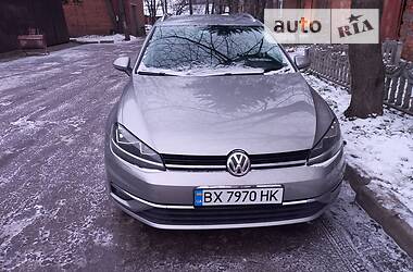 Универсал Volkswagen Golf 2018 в Хмельницком