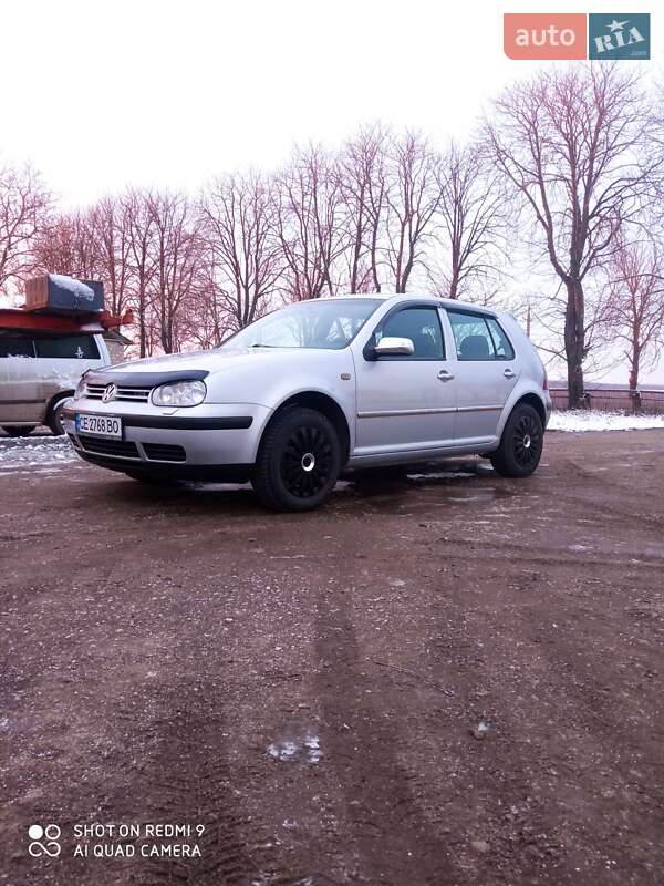 Volkswagen Golf 1998