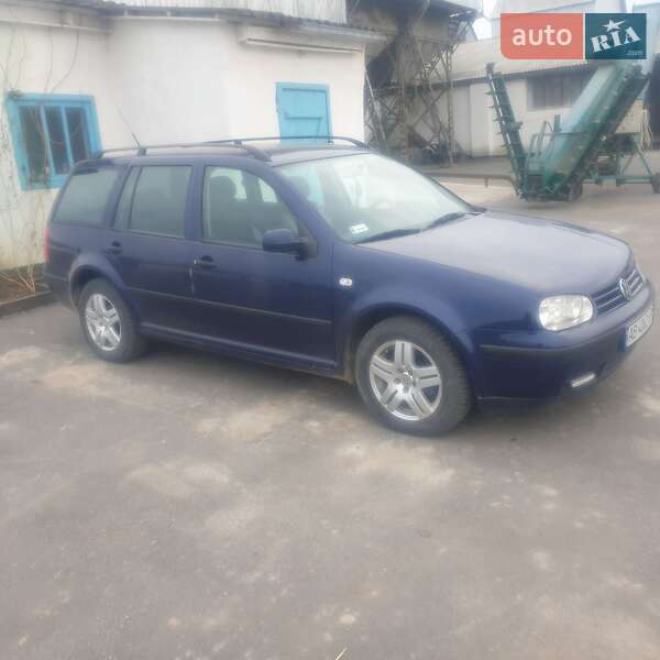 Універсал Volkswagen Golf 2000 в Піщанці