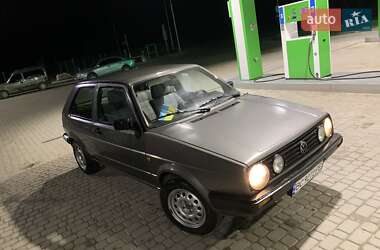 Хэтчбек Volkswagen Golf 1989 в Золочеве