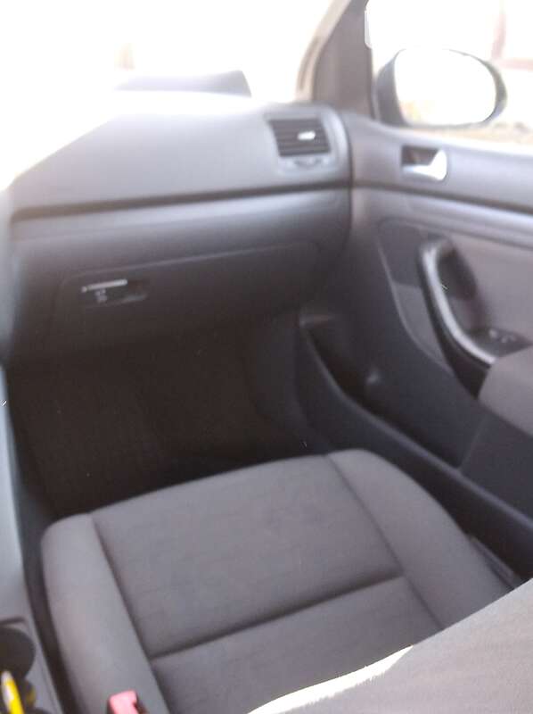 Хэтчбек Volkswagen Golf 2005 в Одессе