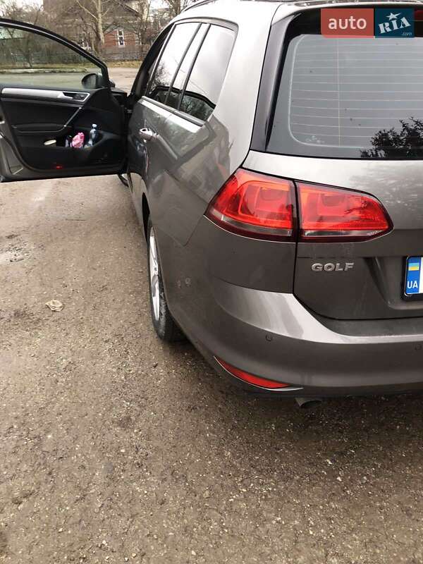 Універсал Volkswagen Golf 2014 в Монастириській