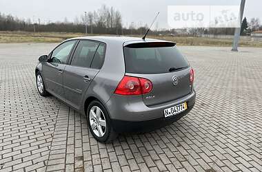 Хэтчбек Volkswagen Golf 2008 в Львове