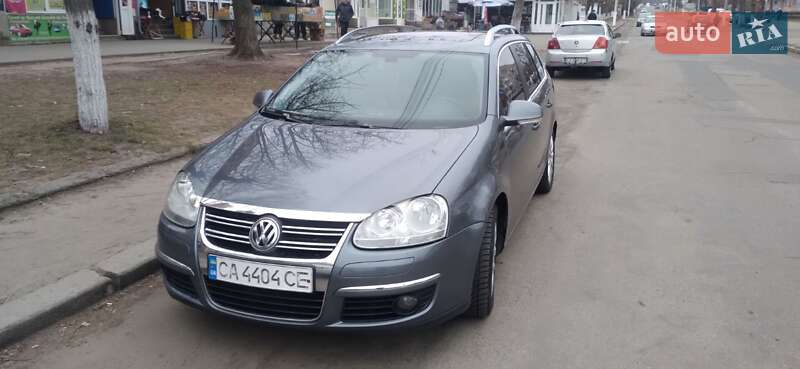 Універсал Volkswagen Golf 2008 в Городищеві