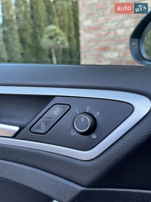 Универсал Volkswagen Golf 2014 в Киеве