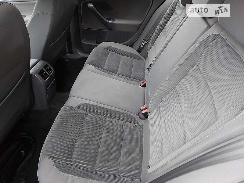 Универсал Volkswagen Golf 2008 в Ровно