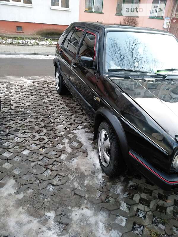 Хэтчбек Volkswagen Golf 1988 в Тернополе