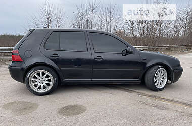 Хетчбек Volkswagen Golf 2002 в Бердичеві