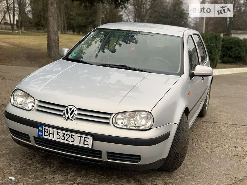 Хетчбек Volkswagen Golf 1998 в Подільську