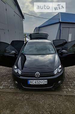 Хэтчбек Volkswagen Golf 2011 в Луцке