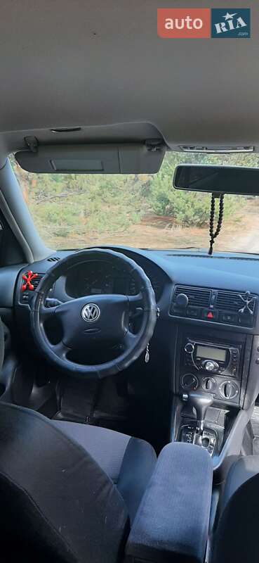 Універсал Volkswagen Golf 2002 в Камені-Каширському