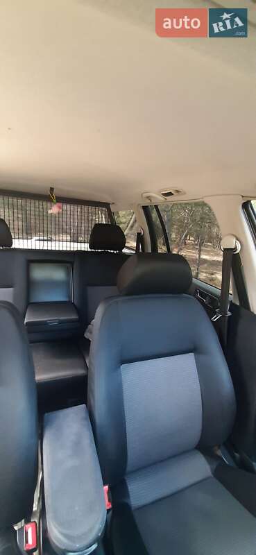 Універсал Volkswagen Golf 2002 в Камені-Каширському