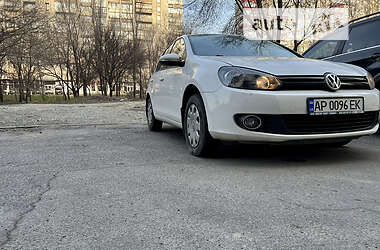 Хетчбек Volkswagen Golf 2011 в Запоріжжі