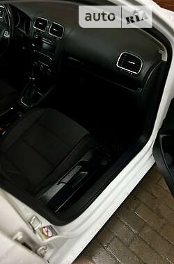 Универсал Volkswagen Golf 2012 в 