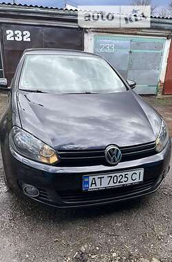 Хэтчбек Volkswagen Golf 2012 в Ивано-Франковске