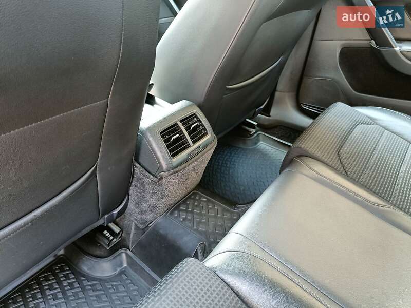 Універсал Volkswagen Golf 2014 в Мукачевому