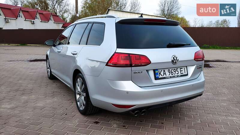 Універсал Volkswagen Golf 2016 в Києві