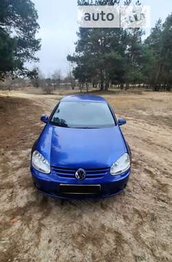 Хетчбек Volkswagen Golf 2006 в Лозовій