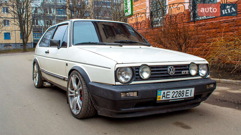 Хэтчбек Volkswagen Golf 1987 в Кривом Роге
