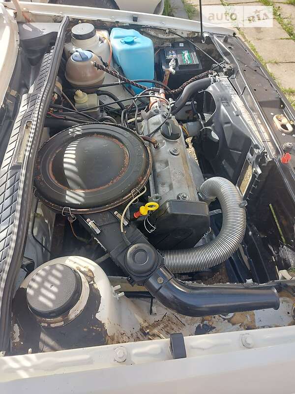 Хетчбек Volkswagen Golf 1991 в Тячеві