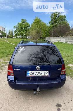 Универсал Volkswagen Golf 2003 в Черкассах