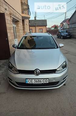 Универсал Volkswagen Golf 2016 в Черновцах