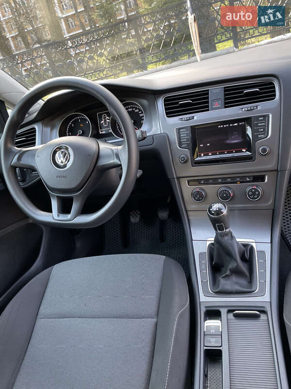 Универсал Volkswagen Golf 2014 в Хмельнике фото 24 Универсал Volkswagen Golf 2014 в Хмельнике