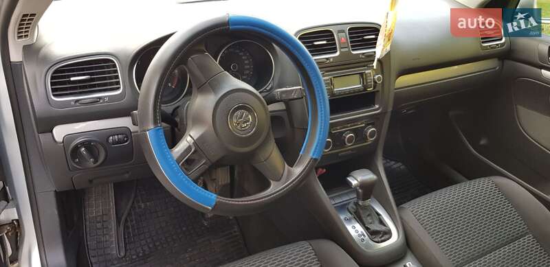 Універсал Volkswagen Golf 2011 в Ужгороді
