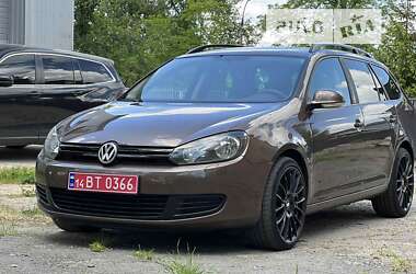 Універсал Volkswagen Golf 2011 в Звенигородці