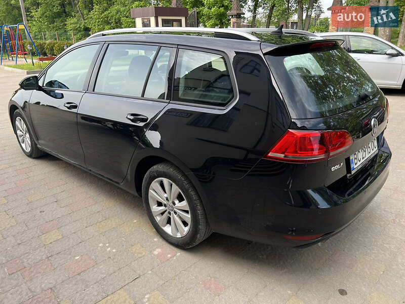 Універсал Volkswagen Golf 2016 в Стрию
