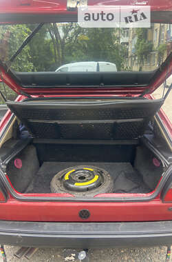 Хэтчбек Volkswagen Golf 1991 в 