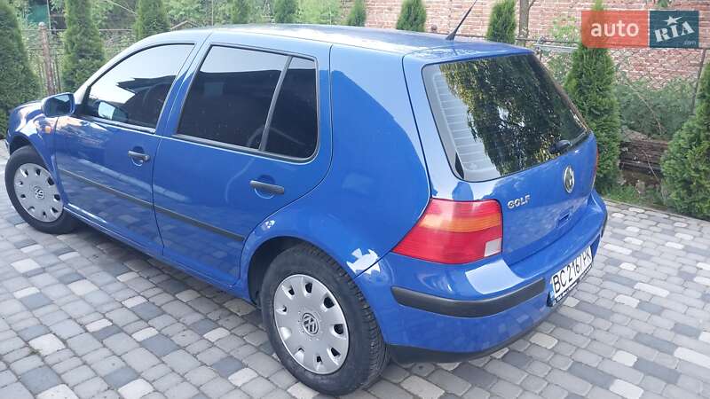 Хетчбек Volkswagen Golf 1999 в Ходореві