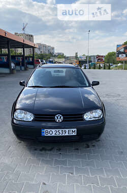 Универсал Volkswagen Golf 2001 в 