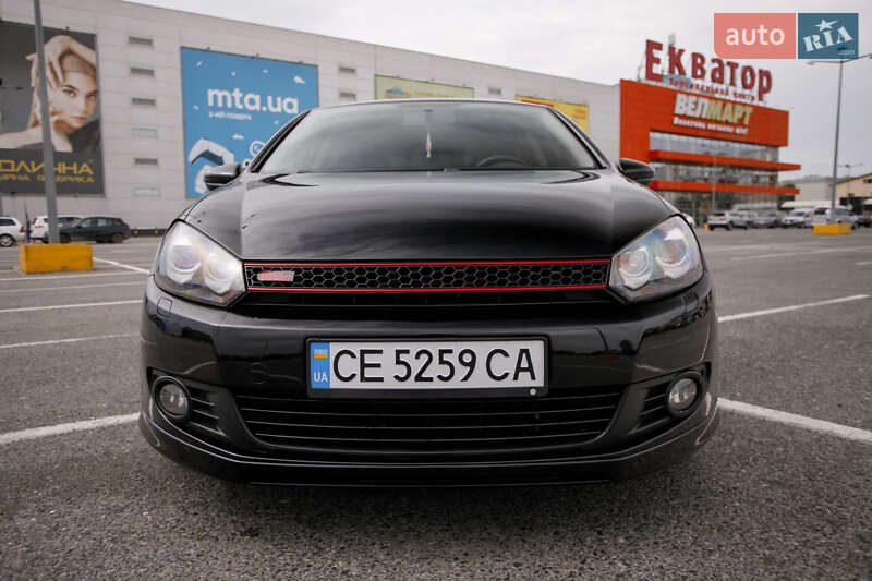 Хетчбек Volkswagen Golf 2012 в Чернівцях