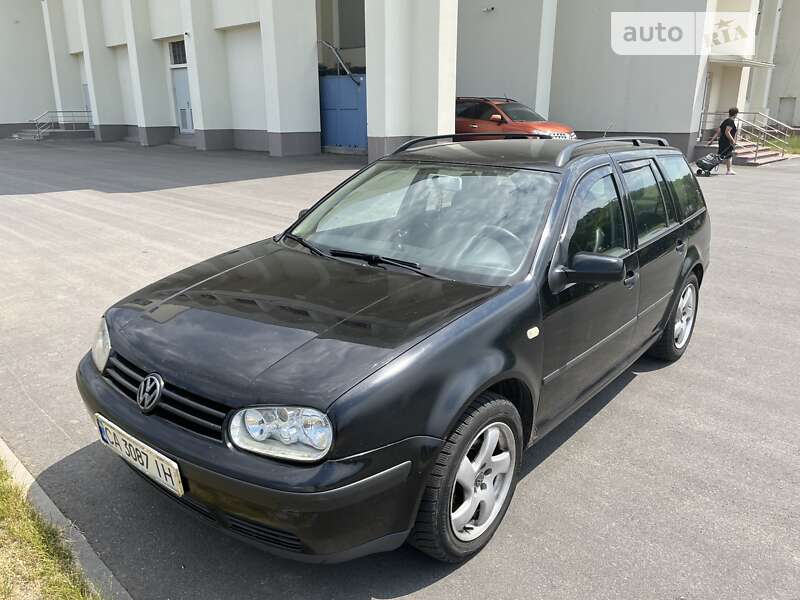 Volkswagen Golf 2000