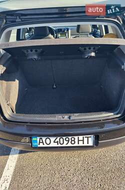 Хэтчбек Volkswagen Golf 2007 в Ужгороде