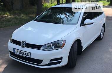 Універсал Volkswagen Golf 2015 в Черкасах