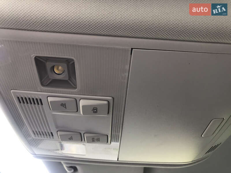 Універсал Volkswagen Golf 2016 в Луцьку