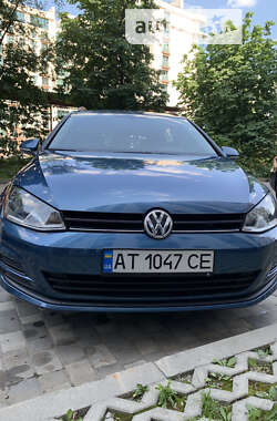 Универсал Volkswagen Golf 2015 в Ивано-Франковске