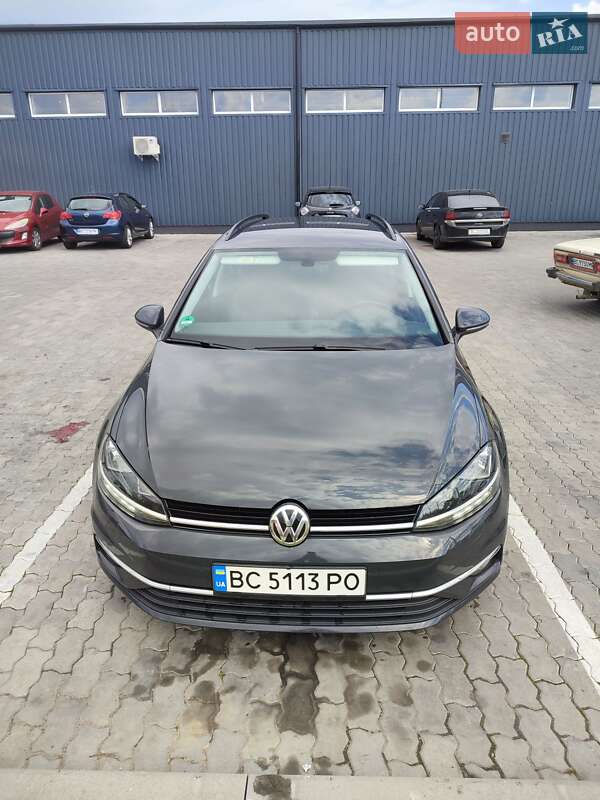 Універсал Volkswagen Golf 2017 в Стрию