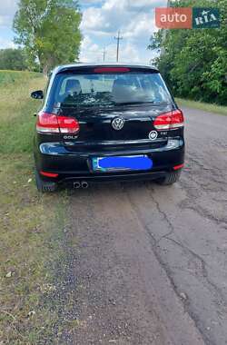 Хэтчбек Volkswagen Golf 2009 в 