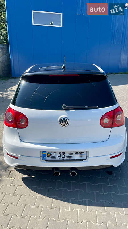 Хэтчбек Volkswagen Golf 2008 в Черновцах